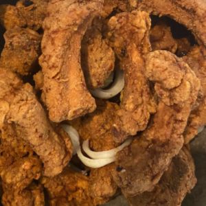 Deep Fried Pork Ribs Recipe, Fried Ribs Recipe, Fried Ribs, Fried Chicken Seasoning, Brined Chicken, Pork Rib Recipes, Seasoning Recipe, Bbq Food, Fried Beef