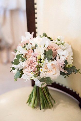 Most Popular Wedding Flowers ★ See more: https://www.weddingforward.com/popular-wedding-flowers/2 Bride Bouquets Fresh Flowers, Bridal Bouquet Ideas Hydrangea, Blush Bouquet Wedding, Gubahan Bunga, Bridal Bouquet Pink, Wedding Bouquets Pink, A Bouquet Of Flowers, Whimsical Wonderland Weddings, Wedding Bridal Bouquets