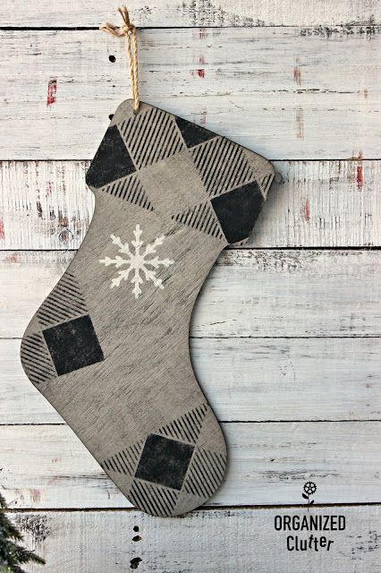 Wood Christmas Stocking, Wood Stocking, Chalkboard Holiday, Barn Wood Decor, Large Christmas Wreath, Christmas Stockings Diy, Fabric Christmas Trees, Funky Junk Interiors, Stencil Projects