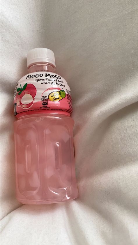 Litchi Aesthetic, Mogumogu Drink, Lychee Aesthetic, Mogu Mogu Lychee, Lychee Drink, Mogu Mogu, Korean Drinks, Drink Fridge, Foodie Instagram