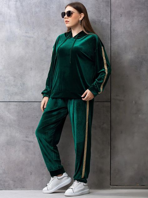 Velour Sweatsuits, Velvet Sweatsuit, Velure Sweat Suite Womans, Plus Size Velvet Tracksuit, Velvet Track Suit, Velvet Hoodie, Bedroom Decor For Teen Girls, Hoodie And Sweatpants, Sweatpants Set