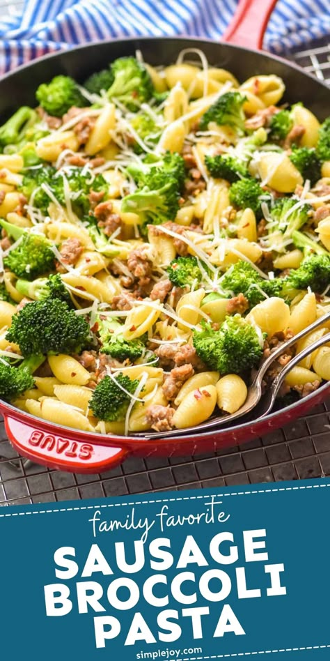 Sausage Broccoli Pasta is a quick and easy dinner recipe that your whole family will love. It is made in just 30 minutes but with the most amazing flavors. Sausage Broccoli Pasta, Broccoli And Sausage, Broccoli Sausage, Sausage Broccoli, Sausage And Broccoli, Broccoli Pasta Recipe, Sausage Pasta Recipes, Italian Sausage Pasta, Quick Pasta Recipes