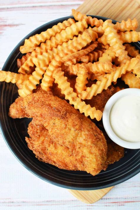 Chicken Tenders and Fries Recipe Chicken Tenders And Fries, Tenders And Fries, Instant Pot Beans Recipe, Easy Microwave Recipes, Best Frozen Meals, Air Fryer Fish Recipes, Beef Recipe Instant Pot, Fry Bake, Quick Delicious Meals