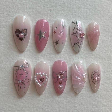 Paznokcie Hello Kitty, Adorable Nails, Character Customization, Outfit Aesthetics, Theme Pink, Physical Appearance, Korean Nails, Pink Gel, Y2k Nails