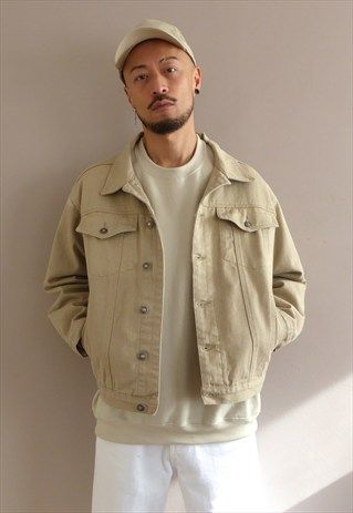 Beige Cotton Outerwear For Streetwear, Winter Streetwear Khaki Denim Jacket, Demin Jacket Outfits Men, Spring Streetwear Khaki Denim Jacket, Beige Denim Jacket Outfit, Levi Jean Jacket Outfits, Beige Jacket Outfit Men, Beige Denim Jacket Outfit Men, Beige Cotton Windbreaker For Streetwear