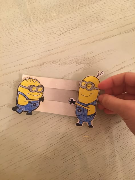 Sliding Card, Minion Gifts, Minecraft Shops, Minion Card, Easy Birthday Gifts, Minions Birthday, Cute Minions, Gift Wrapping Techniques, Minion Birthday