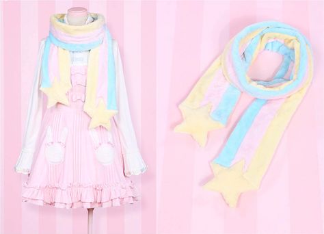 Star scarf- Would be SO cute with unicorn skirt. Star Scarf, Fairy Kei Fashion, Anting Manik, Mode Kawaii, 일본 패션, Kei Fashion, Pastel Outfit, Pastel Fashion, Kawaii Fashion Outfits