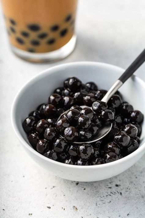 How To Make Boba Balls At Home, Tapioca Balls Recipe, Boba Stand, Boba Toppings, Boba Balls Recipe, Milo Dầm, Easy Bubble Tea Recipe, Tapioca Bubble Tea, Boba Balls