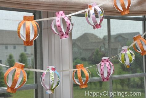 lantern garland Diy Paper Garland, Diy Pumpkins Crafts, Mini Garland, Paper Lanterns Diy, Ramadan Kids, Diy Lanterns, Diy Garland, Diy Pumpkin, Classroom Crafts