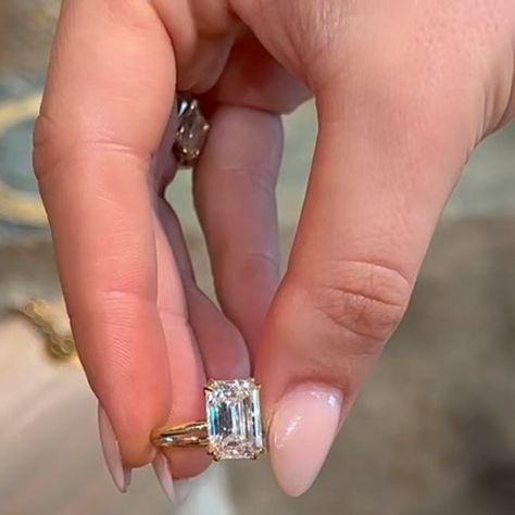 EAST WEST GEM CO. // on Instagram: "There’s a reason a yellow gold emerald solitaire never goes out of style. Add double claw prongs to it and we are forever obsessed (a $200 upgrade to add on to any piece!). -————————— #EASTWESTHARPER - 5 carat center (1.32 ratio) - 11.5x8mm emerald cut, modern white moissanite set in a 14k yellow gold setting - Double claw prongs and a “more metal” upgrade - $2,925 (as shown) 🤚🏻 Shown on a size 4.5 finger 💍 This exact ring is available for try on in our Cha East West Gem Co, We Are Forever, 5 Fingers, Luxury Engagement Rings, Engagement Celebration, Emerald Cut Rings, Claw Prong, Emerald Engagement Ring Cut, Yellow Gold Setting