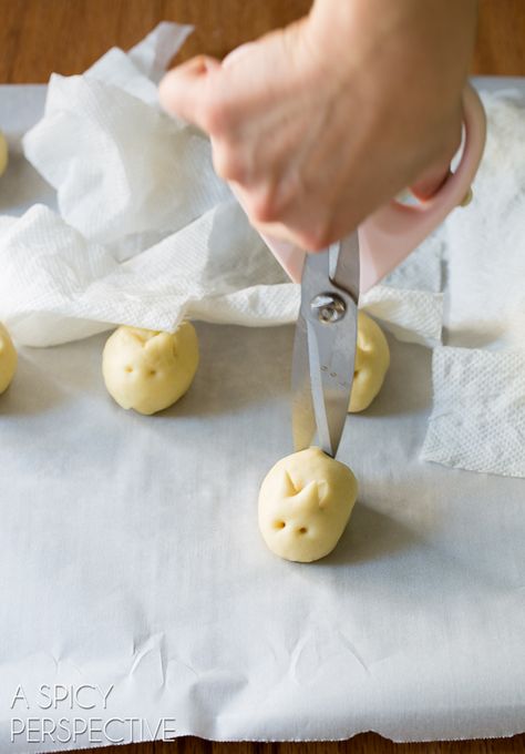 The Best Yeast Rolls, Kitchen Sheers, Yeast Roll Recipe, Best Yeast Rolls, Easter Bunny Rolls, Easter Rolls, Bunny Rolls, Yeast Roll, Easy Yeast Rolls