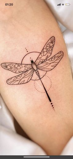 Small Dragonfly Tattoo, Dragonfly Tattoo Design, Boho Tattoos, Dragonfly Tattoo, Tattoos For Daughters, Elegant Tattoos, Mom Tattoos, Little Tattoos, Dope Tattoos