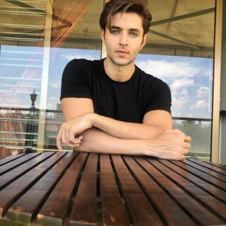 Siddarth Gupta (@siddharthhgupta) • Instagram photos and videos Sidharth Gupta, Pakistani Boys, Siddharth Gupta, Boys Picture, Male Portrait Poses, Mens Hairstyles With Beard, Couples Hugging, Friend Birthday Quotes, Medium Length Hair Men