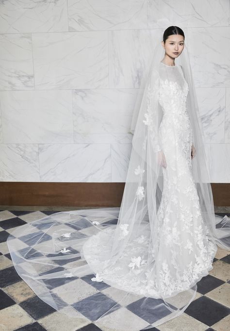 Elie Saab Wedding Dress, Bridal 2024, Elie Saab Bridal, Glamour Vintage, Elie Saab Fall, Elie Saab Spring, Boutique Couture, Bridal Elegance, Ball Gown Skirt