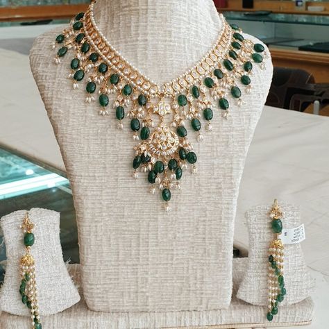 22k gold necklace adorned with cz stones, emerald beads and pearls by Jagadamba Jewellers. latest indian jewellery designs Indian Emerald Necklace, Cz Gold Necklace, Simple Jewelry Indian, Emerald Jewellery Indian, Necklace With Weight Gold, Gold Necklace With Emerald, Light Jewellery Designs, Latest Indian Jewellery Design, Old Fashion Jewelry