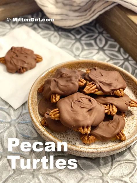 Caramel Turtle Candy, Turtles Candy Recipe, Pecan Gift Ideas, Easy Crockpot Turtles, Crockpot Turtles Pecan Candy, Chocolate Turtle Candy Recipe, Turtle Candy With Pecans, Turtle Recipes, Pecan Turtles Recipe