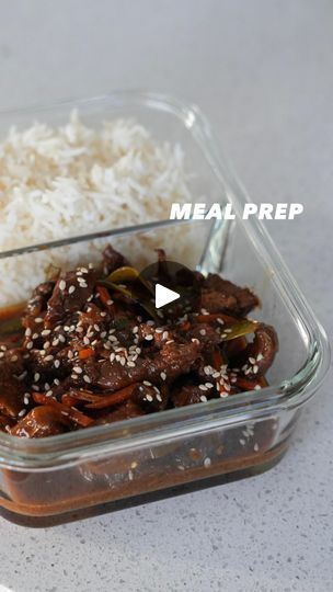 11K views · 210 reactions | MEAL PREP DETAILS - CLICK HERE ‼️

🚨 SAVE these recipes for later!

MEAL PREP VOL 2 COOKBOOK NOW IN BIO 📘

*All items used in this video can be found under my Amazon storefront*

BREAKFAST: Mexican Burritos [38P, 65C, 34F / 713 CAL] 
*This recipe yields 5 servings. Macros are calculated per 1 burrito*

Ingredients:
5 flour tortillas
10 pasture raised eggs
15 oz chorizo
2 Yukon potatoes
2 Jalapeños
1/2 yellow onion
2 Roma tomatoes
10 tbsp Mexican blend cheese
8 oz refried beans
1 spritz avocado oil
S&P (potatoes)

Preheat the oven to 425°F & chop the potatoes & veggies. Toss the potatoes with oil, salt, & pepper, then bake for 25–30 min. Cook the chorizo in a skillet for 8–10 minutes, then set it aside. In the same pan, sauté the veggies, then add the scrambled Breakfast Mexican, Mexican Burritos, Burrito Ingredients, Yukon Potatoes, Pasture Raised Eggs, Roma Tomatoes, Amazon Storefront, Flour Tortillas, Refried Beans