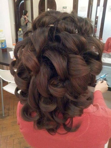 Sausage Curls, Roller Set Hairstyles, Hair Styles Long Hair, Vintage Hair Salons, Roller Sets, Blonde Updo, Hair Curlers Rollers, Straightening Iron, Classic Hair