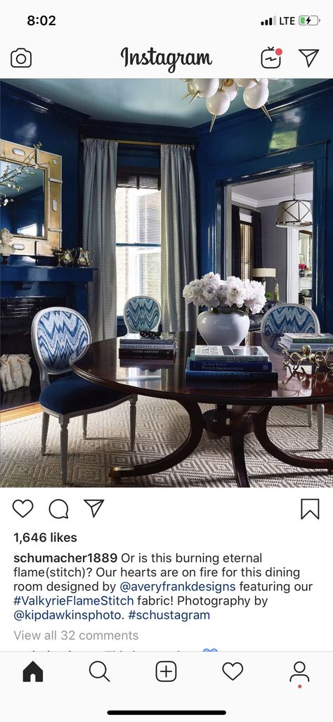 Blue room Blue Ceiling Paint, Best Ceiling Paint, Dark Dining Room, Ceiling Paint, Dining Room Blue, Blue White Decor, Ceiling Treatments, Blue Room, Blue Rooms