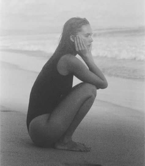 Beaches Film, Black And White Beach, 35mm Photography, 사진 촬영 포즈, Surf Lifestyle, Beach Shoot, Photography Beach, Foto Art, Beach Photoshoot