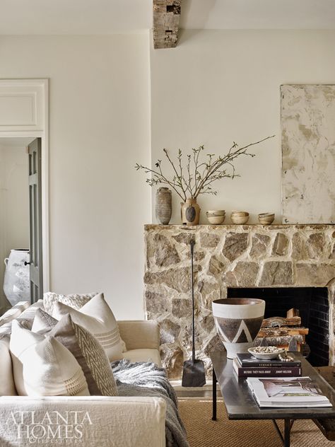 European Stone - Seeking Lavender Lane Rustic Farmhouse Living Room, Atlanta Homes, Home Fireplace, Fireplace Makeover, Fireplace Wall, Fireplace Mantle, Fireplace Design, Stone Fireplace, Design Living