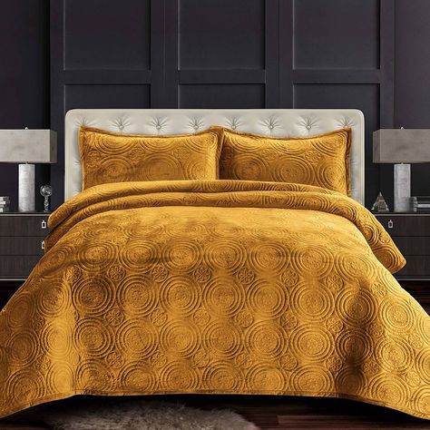 Oversized Quilt, King Quilt Sets, Solid Quilt, Velvet Quilt, King Pillows, King Bedding Sets, Queen Bedding Sets, Bed Sets, Bedding Stores