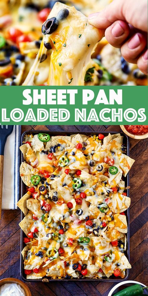 Nachos Chicken, Sheet Pan Nachos, Pan Nachos, Nacho Toppings, Easy Nachos, Nachos Recipe Easy, Loaded Nachos, Chicken Nachos, Nachos Recipe