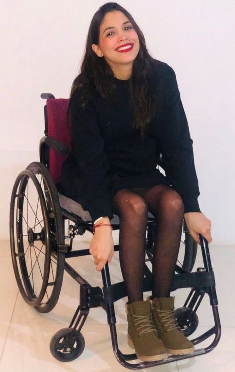 Wheelchairs and Pantyhose on Tumblr Wheelchair Outfits, Disabled Fashion, Wheelchair Fashion, Disabled Women, Wheelchair Women, Senior Citizen, Better Half, Wheelchair, Stylish Women