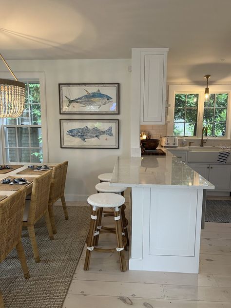 Our Nantucket Kitchen! - Mix & Match Mama House Kitchen Aesthetic, Nantucket Interior, Nantucket Kitchen, Nantucket House, Beach House Kitchen, Dining Light Fixtures, Lake Vibes, Summer Beach House, Dining Rug