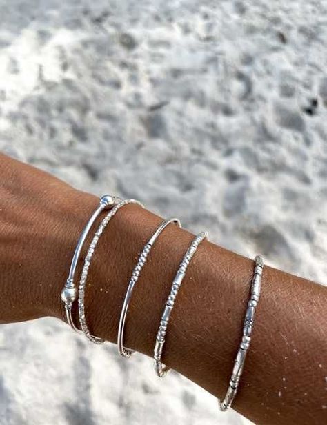 🌊🧘🏽💍 Boho Silver Bracelets, Silver Boho Bracelets, Beautiful Silver Jewelry, Classy Silver Bracelets, Silver Jewellery Bracelet, Silver Jewelry Combo, Bracelet Stacks Silver, Silver Stacked Bracelets, Sterling Silver Bracelets Women