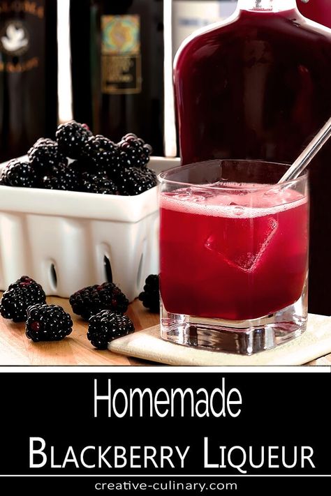 Blackberry Liquor, Blackberry Liqueur Recipes, Blackberry Vodka, Homemade Liqueur Recipes, Liqueur Recipes, Blackberry Cocktail, Fruit Ideas, Homemade Liquor, Liquor Recipes