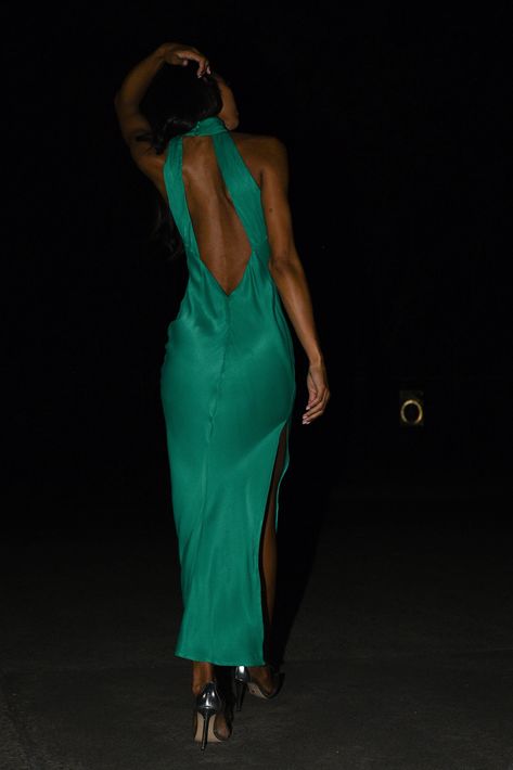 We recommend sizing down in this style. Look no further than the CLAIRE Satin Drape Back Maxi Dress for a timeless and elegant impression at your next special event. Showcasing a minimalistic silhouette, Claire is transformed with her striking open-back that will have you turning heads. This green satin maxi dress makes the perfect piece for weddings, work functions or celebratory dinners. In addition to its captivating design, the CLAIRE Green Satin Maxi Dress offers a luxurious feel with its s Claire Satin Drape Back Maxi Dress, Satin Dresses Open Back, Open Back Dress With Pearls, Backless Long Dresses, Significant Other Lana Dress, Low Back Halter Dress, Halter Low Back Dress, Open Back Green Dress, Two Piece Wedding Guest Dress