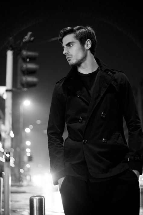 Night Photoshoot Men, Night Photography Men, Dean Stetz, Night Photography Portrait, Night Photoshoot, Night Shoot, Night Time Photography, Dark Mysterious, Winter Portraits