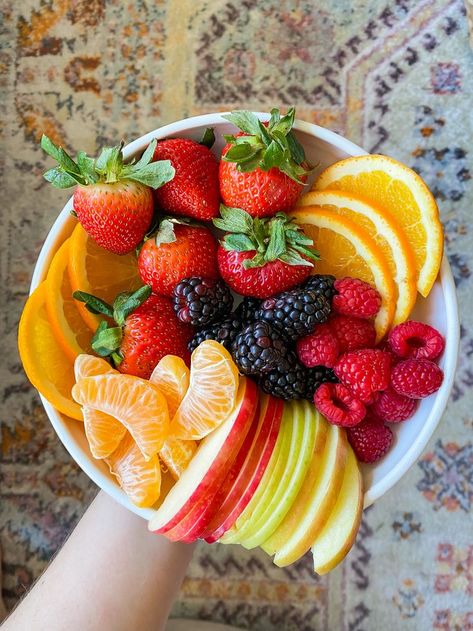 Summer Fruit Salad, Fruit Salad Recipe, Fruit Salad Easy, Summer Salads With Fruit, Food Babe, Fruit Breakfast, Fruit Salad Recipes, Healthy Fruits, Fruit And Veg