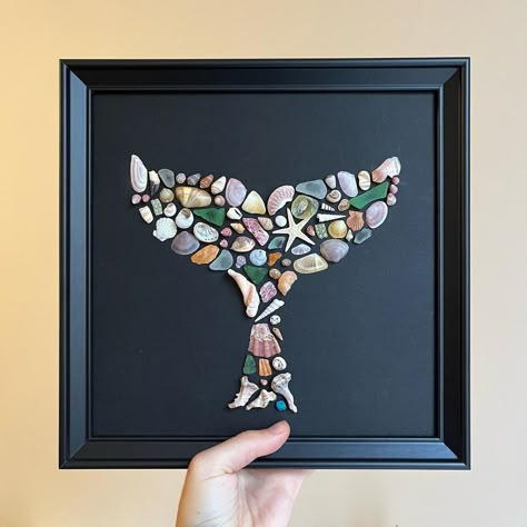 #mosaicartist #seashellart #shellart #coastaldecor #coastalhome #whaletail #seaglassart #seaglasscrafts #shellwallart #walldecor #anniversarygiftsforhim #anniversarygiftideas Sea Glass Pictures Ideas, Seashell People, Picture Valentines, Sea Shell Wall Art, Handmade Gift For Him, Seashell Art Diy, Shell Artwork, Seashell Wall Art, Art Coquillage