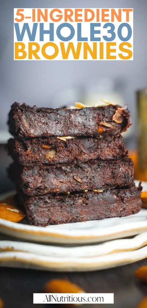 If you are looking for more delicious recipes to satisfy your sweet tooth on your paleo diet you will love these healthy 5-ingredient brownies. This healthy brownie recipe makes a sweet healthy dessert for paleo and whole30 meal plans! This is a perfect paleo dessert! Healthy Brownie Recipe, Whole Food Desserts, Whole 30 Dessert, Healthy Brownie, Whole 30 Snacks, Paleo Brownies, Paleo Snack, Brownie Recipes Healthy, Easy Whole 30 Recipes