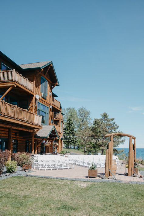 Grand Superior Lodge Wedding, Minnesota Wedding Venues Cheap, North Shore Mn Wedding, Wedding Venues Minnesota, Minnesota North Shore, Mn Wedding Venues, Lake House Wedding, Minnesota Wedding Venues, Airbnb Wedding