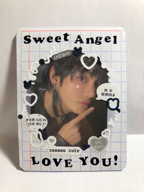 Toploader Deco Black, Diy Photocards Holder, Aesthetic Toploader, Bts Photocards Aesthetic, Toploader Deco Ideas, Photocard Decoration, Bts Taehyung Aesthetic, Photocard Toploader, Photocards Ideas