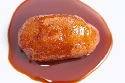 13 Best Salvadoran Desserts: A Sweet, Sweet Taste of El Salvador Salvadoran Desserts, Colombian Desserts, El Salvador Food, Salvador Food, Salvadoran Food, Mashed Plantains, Most Popular Desserts, Spanish Cuisine, Popular Desserts