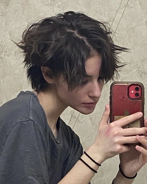 Trans Boy Haircut, Ftm Haircuts, Haircut Guide, Haircut 2024, Short Grunge Hair, Haircut Long, Men Haircut, Men's Haircut, Haircuts Straight Hair