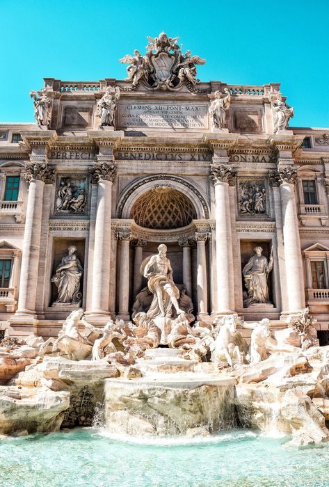 "The iconic Roman monument - the Trevi Fountain- caught on a beautiful sunny day. A Nikon D3300 was used to capture this picture. Original photo size is 8.7 MB, which should do well with any stretched, canvas print even to 48\" x 30\". Download will include original photo." Italian Statues, Trastevere Rome, History Wall, Nikon D3300, Italy Rome, Photos Originales, Italy Aesthetic, City Pictures, Trevi Fountain