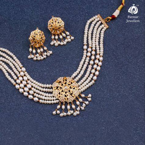 Jadau Set, White Sarees, Bridal Jewlery, India Necklace, Hyderabadi Jewelry, Wedding Jewellery Designs, Rajputi Jewellery, Wedding Jewelry Sets Bridal Jewellery, Bride Jewelry Set