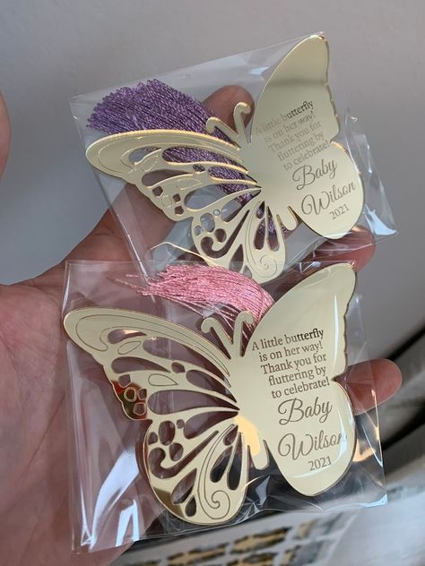 Butterfly Mirror Magnet, Butterfly Favors, Welcoming Favors, Quinceanera Favor, Sweet 16 Favors, Mis 15, Wedding Favors, Bridesmaid Gift - Etsy Sweet Sixteen Themes, Favors Quinceanera, Butterfly Party Favors, Butterfly Centerpieces, Butterfly Favors, Butterfly Baby Shower Theme, Sweet 16 Favors, Baby Shower Sweets, Quinceanera Favors