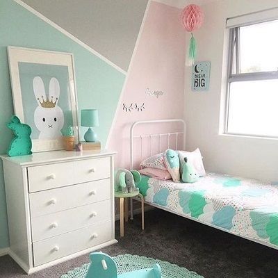 Ada Bedroom, Amelie Room, Accent Walls Bedroom, Girls Bedroom Green, Green Kids Rooms, Mint Green Bedroom, Mint Bedroom, Bedroom Turquoise, Kids Room Interior Design