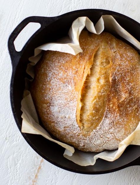 Tips for Making Bread in Cast Iron | Lodge Cast Iron Bread In Cast Iron, Cast Iron Steak Oven, Cast Iron Bread Recipes, Cast Iron Bread Pan, Dutch Oven Recipes Cast Iron, Cast Iron Bread, Cast Iron Steak, Cast Iron Skillet Cooking, Skillet Bread