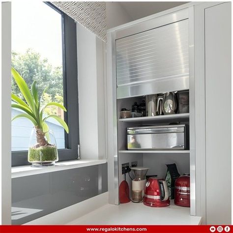 Corner solutions and rolling shutters in modular kitchens offer unparalleled convenience. Maximizing space utilization and providing easy access, they redefine practicality in kitchen design.
.
Contact us at +91-9971002673 for inquiries.

#Regalokitchens
#corners #rolling #shutters #home #interior #livingroomdecor #explore #explorefeed #interiordesigner #homeinterior #livingroom #modularfurniture #kitchen #storage Rolling Shutter Kitchen, Rolling Shutter, Modular Kitchens, Kitchen Manufacturers, Kitchen Corner, Modular Furniture, In Kitchen, Shutters, Kitchen Storage