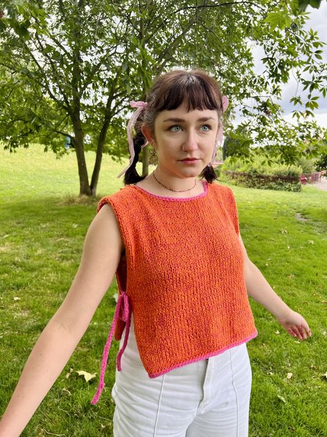 summer smock top — material grrrlz Knitted Vest Top Pattern, Chunky Knit Tank Top Pattern Free, Diy Knit Sweater Vest, Knit Side Tie Vest, Free Top Knitting Pattern, Knit Summer Clothes, Crochet Top 3 Colors, Summer Crochet Tops Pattern, Easy Knit Summer Top Pattern Free