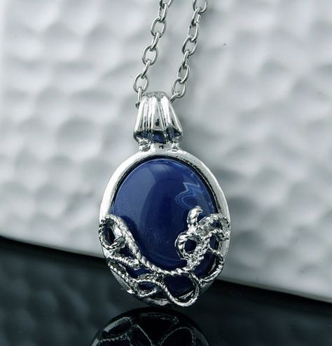 Vampire Diaries Katherine Necklace - Anti Sunlight Pendant Daylight Amulet Talisman - Silver Plated Lapis Lazuli Gemstone Sapphire Vintage Tvd Jewelry, Katherine Necklace, The Vampire Diaries Katherine, Vampire Diaries Katherine, Vampire Diaries Necklace, Vampire Diaries Jewelry, Vampire Diaries Outfits, Fandom Jewelry, Blue Stone Pendant