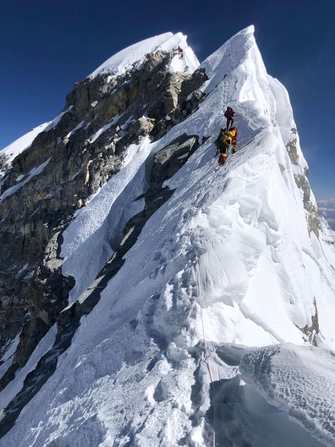 Everest Climbing Mount Everest Summit, Everest Summit, Gunung Everest, Everest Mountain, Climbing Everest, Monte Everest, Mountain Climbing, Local Travel, Adventure Tours