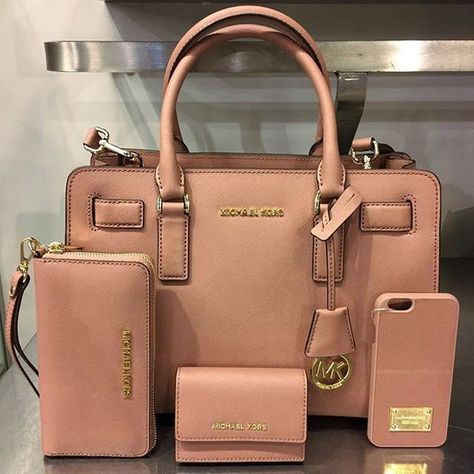 Sac Michael Kors, Outlet Michael Kors, Michael Kors Designer, Michael Kors Clutch, Michael Kors Selma, Mk Handbags, Michael Kors Outlet, Mk Bags, Michael Kors Purse